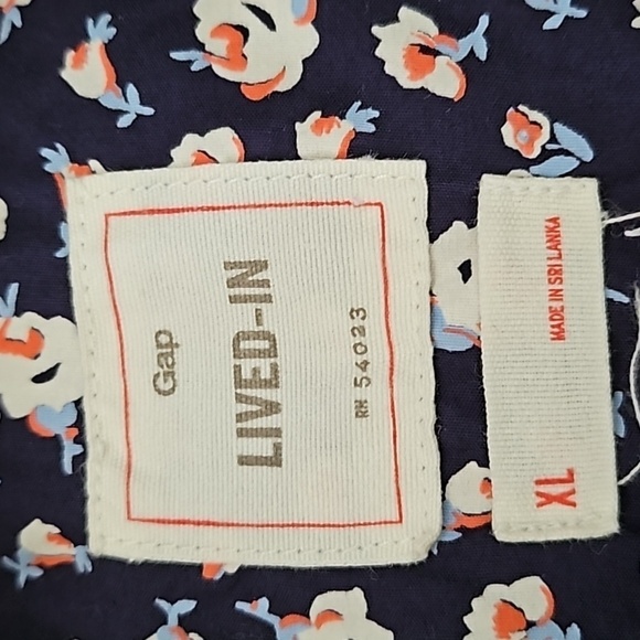 Gap Navy Blue Floral Print Button Down Slim Fit Short Sleeve Shirt - Picture 8 of 9